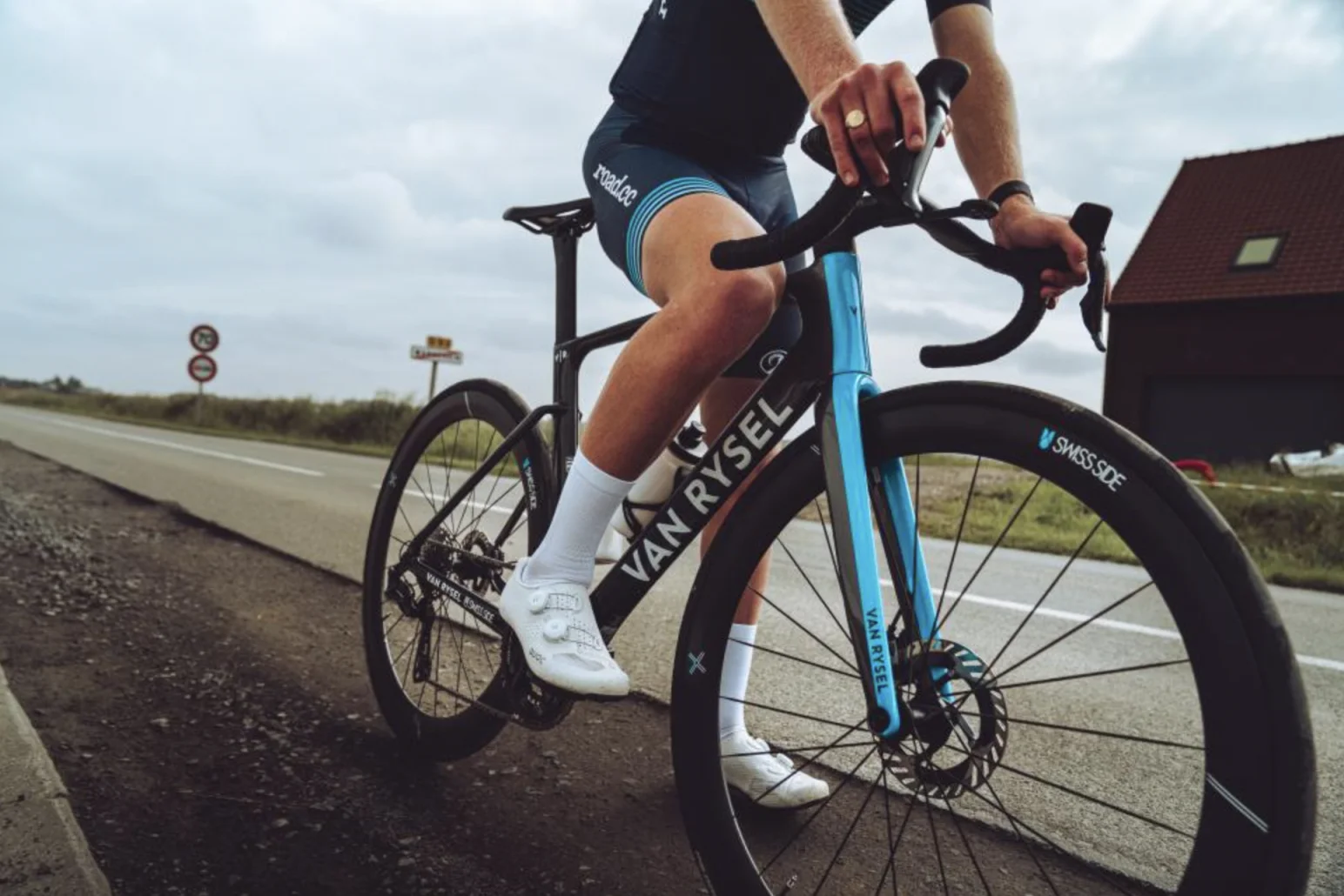 Van Rysel 召回两款RCR Pro公路自行车